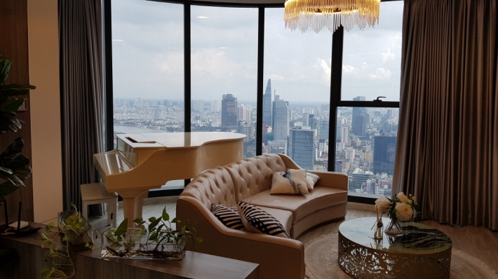 Vinhomes Golden River_1.jpg